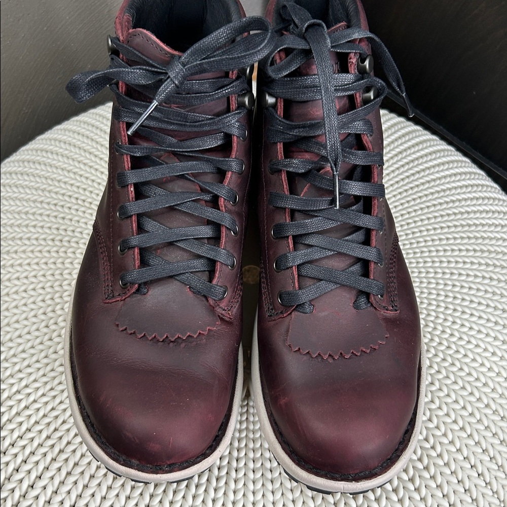 Danner Loger 917 Port Boots - Picture 5 of 9
